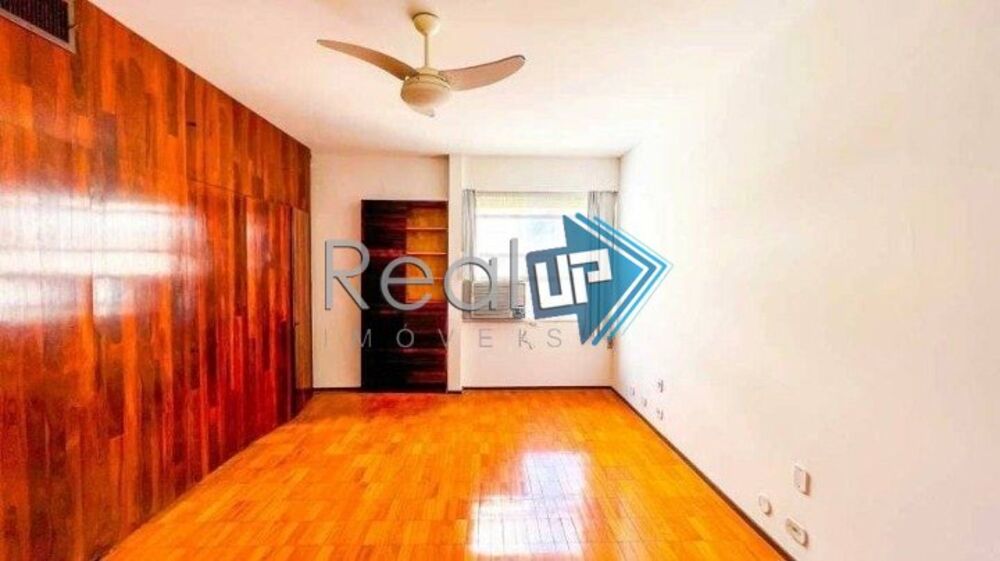 Cobertura à venda com 3 quartos, 259m² - Foto 1
