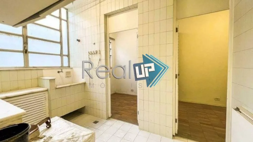 Cobertura, 3 quartos, 259 m² - Foto 21