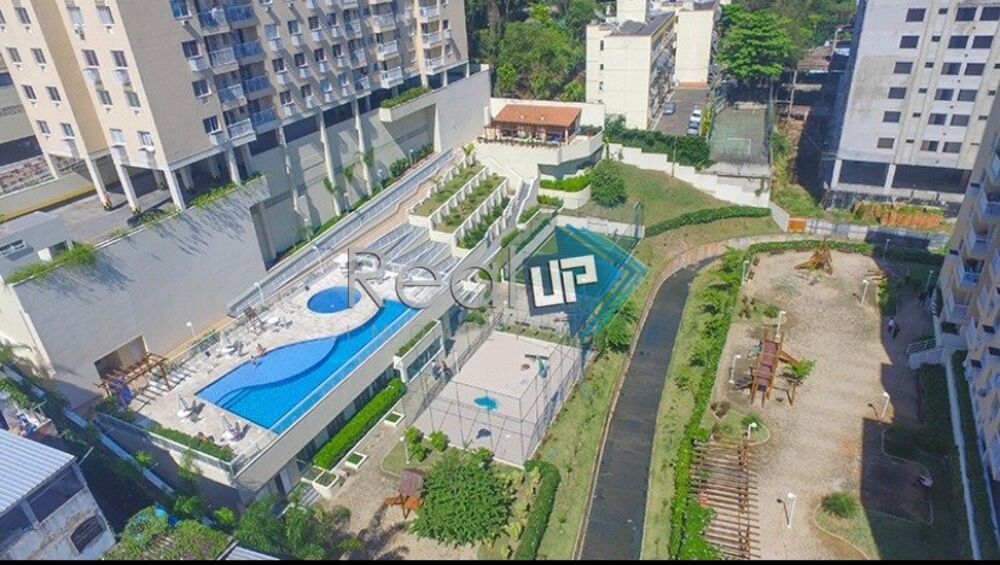 Cobertura à venda com 2 quartos, 104m² - Foto 1