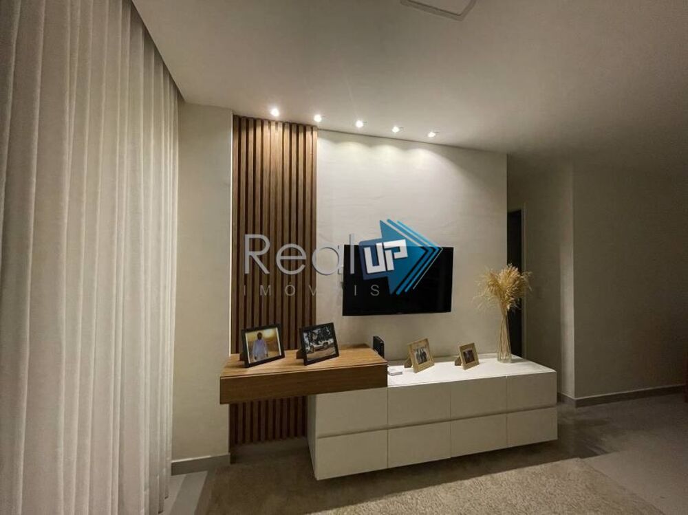 Cobertura à venda com 2 quartos, 104m² - Foto 4