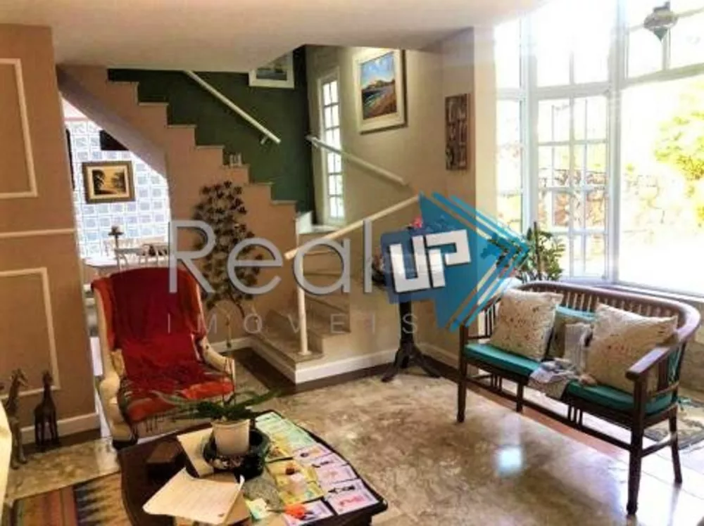 Casa, 5 quartos, 250 m² - Foto 3