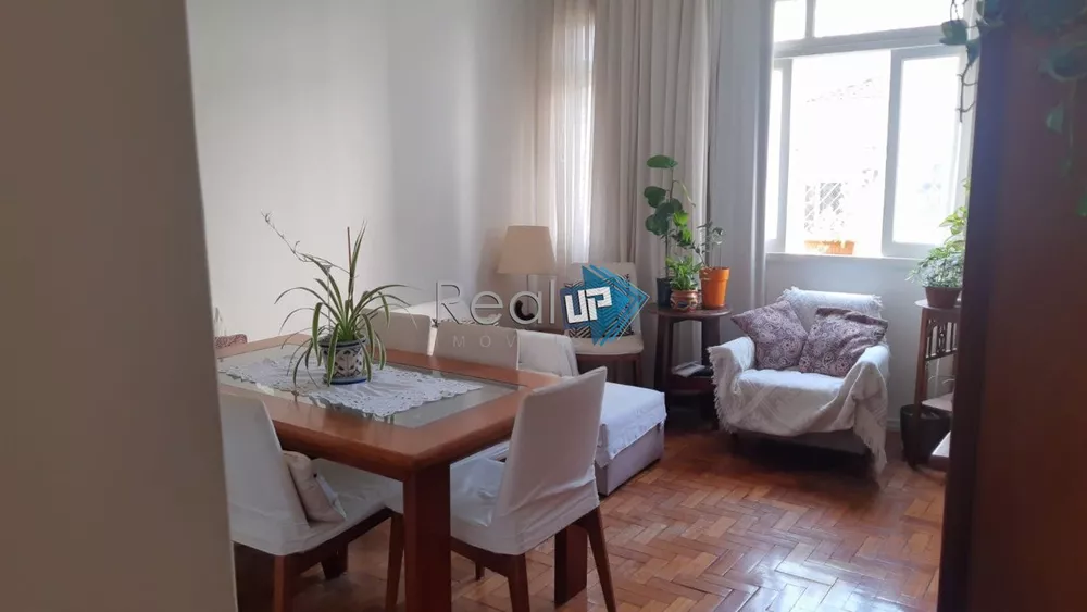 Apartamento à venda com 3 quartos, 101m² - Foto 1