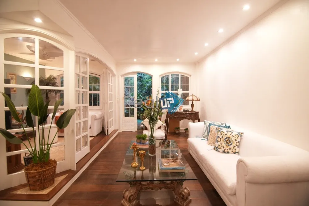 Apartamento, 3 quartos, 117 m² - Foto 1