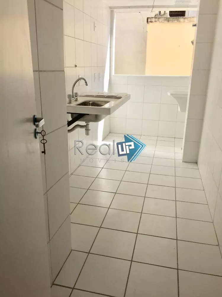 Apartamento à venda com 3 quartos, 143m² - Foto 12