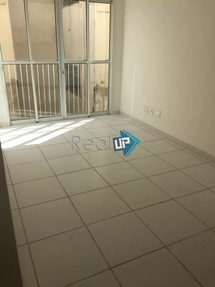 Apartamento à venda com 3 quartos, 143m² - Foto 7