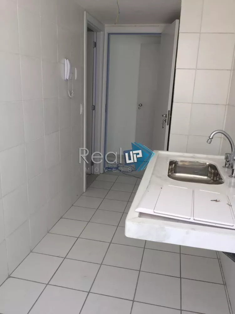 Apartamento à venda com 3 quartos, 143m² - Foto 8