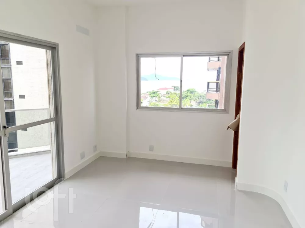 Apartamento à venda com 4 quartos, 185m² - Foto 3