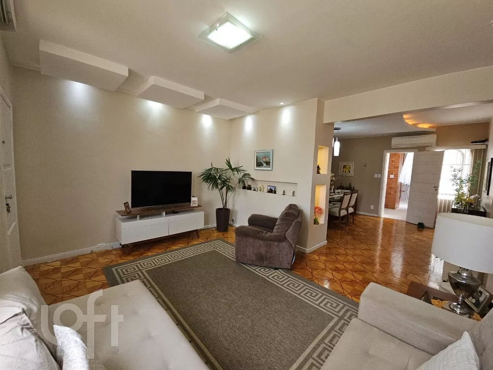 Apartamento à venda com 3 quartos, 160m² - Foto 1