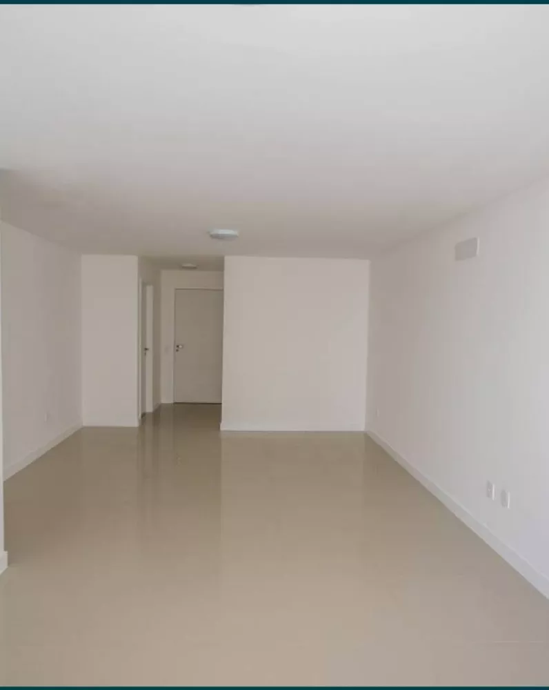 Apartamento à venda com 3 quartos, 111m² - Foto 6