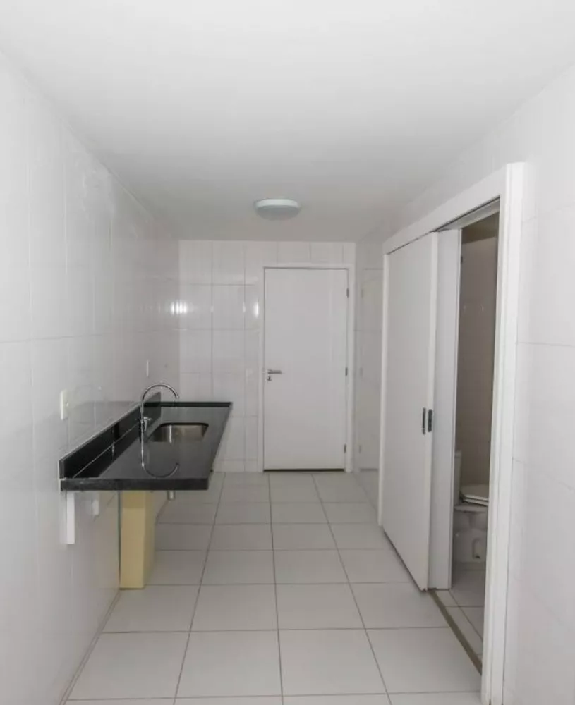 Apartamento à venda com 3 quartos, 111m² - Foto 14