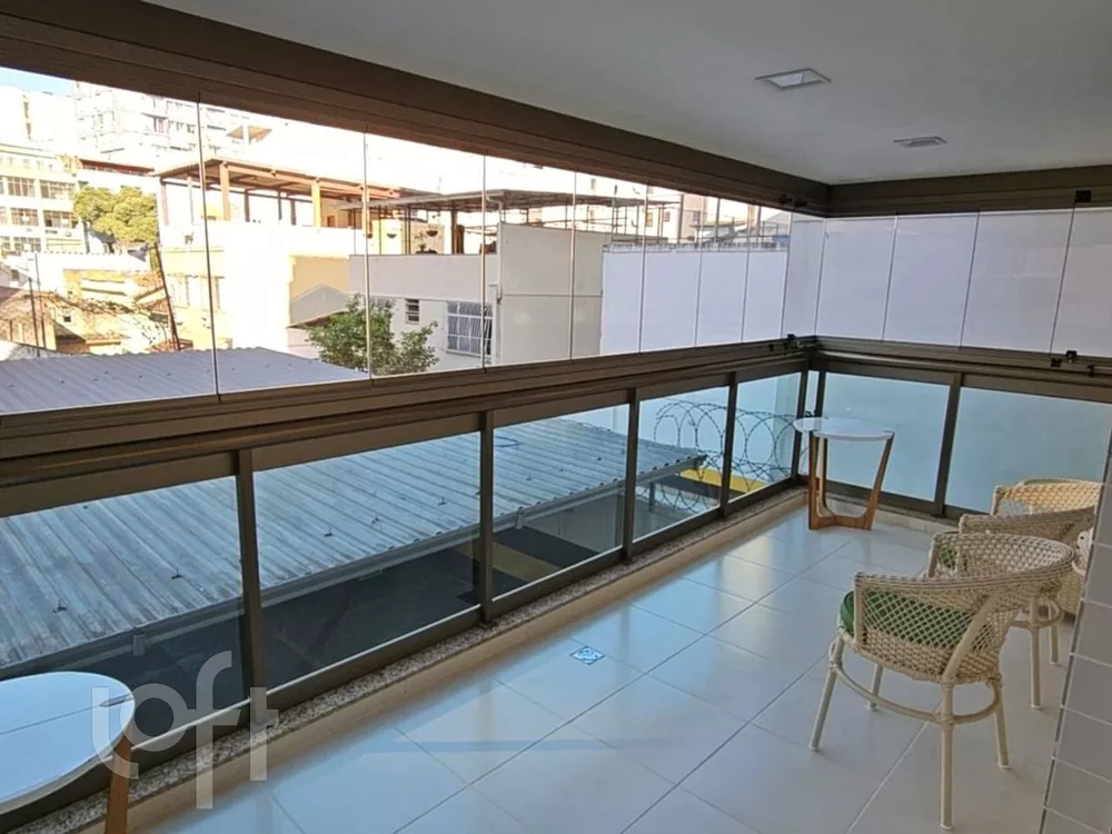 Apartamento à venda com 3 quartos, 120m² - Foto 4