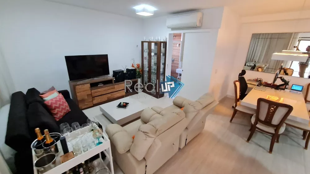 Apartamento à venda com 1 quarto, 80m² - Foto 3