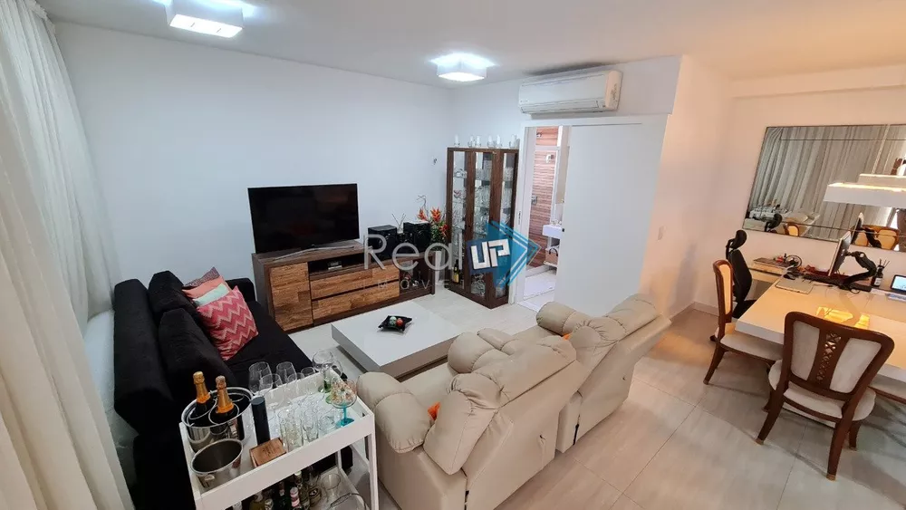 Apartamento à venda com 1 quarto, 80m² - Foto 1