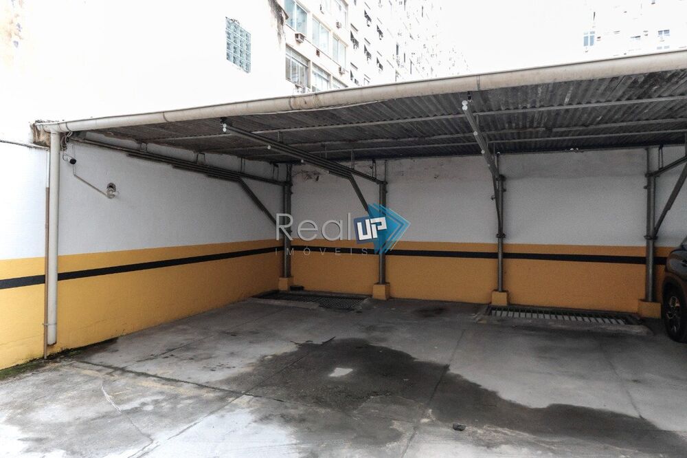 Apartamento à venda com 4 quartos, 200m² - Foto 7