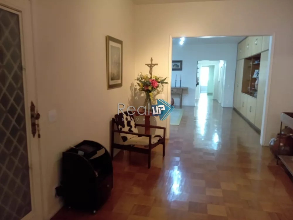 Apartamento à venda com 4 quartos, 318m² - Foto 3