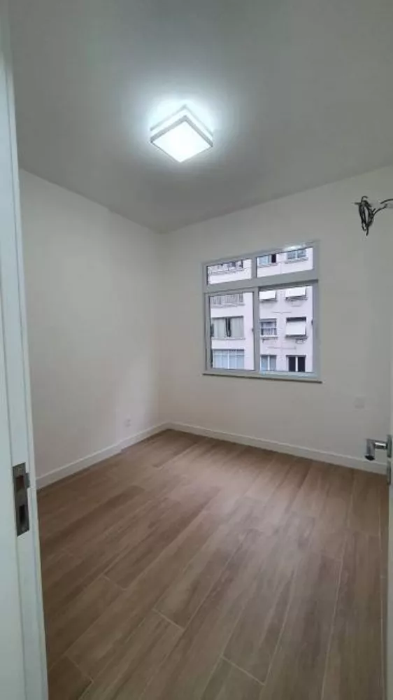 Apartamento à venda com 3 quartos, 100m² - Foto 15