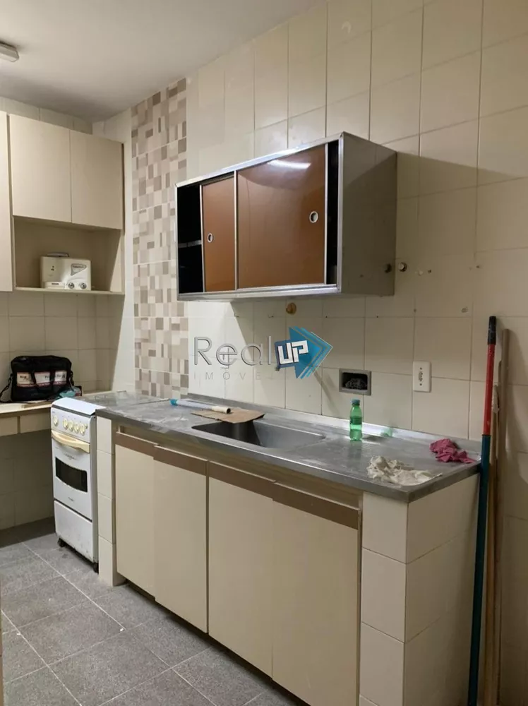 Apartamento à venda com 3 quartos, 95m² - Foto 15