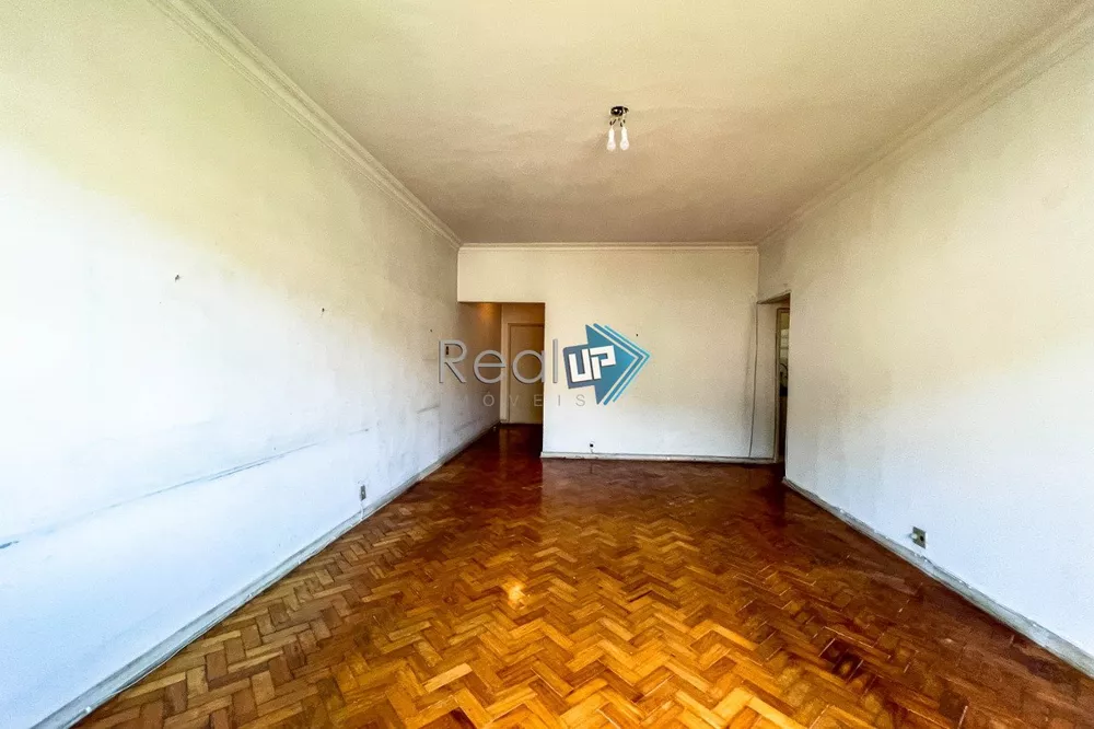 Apartamento à venda com 3 quartos, 115m² - Foto 3