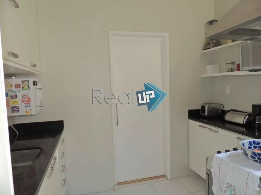 Apartamento à venda com 3 quartos, 96m² - Foto 11