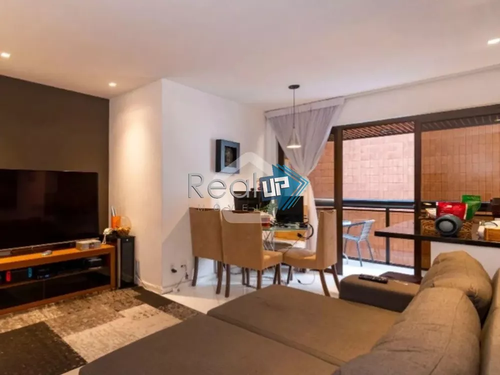 Apartamento à venda com 2 quartos, 83m² - Foto 1