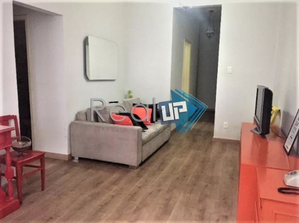 Apartamento à venda com 3 quartos, 84m² - Foto 1