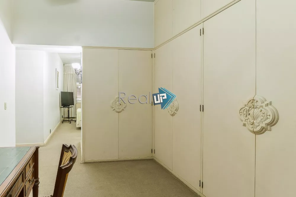 Apartamento, 3 quartos, 258 m² - Foto 21