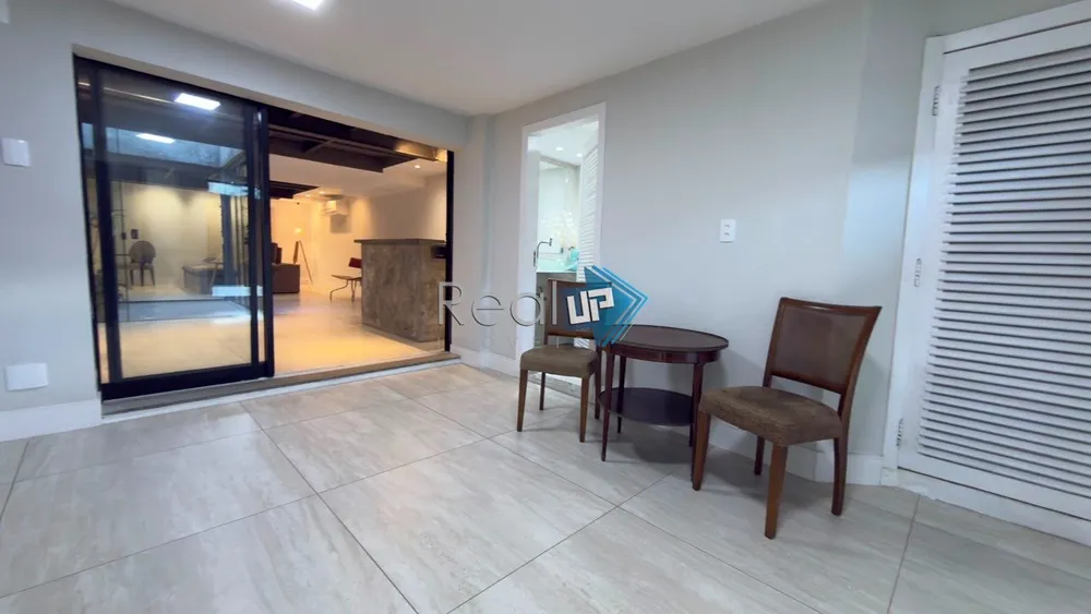 Casa, 3 quartos, 240 m² - Foto 17
