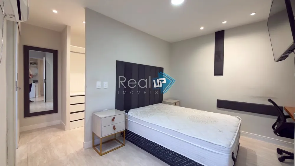 Casa, 3 quartos, 240 m² - Foto 34