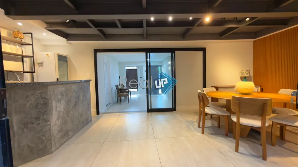 Casa, 3 quartos, 240 m² - Foto 7