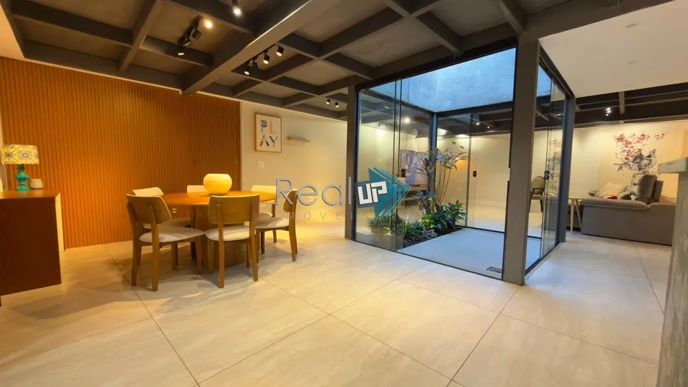 Casa, 3 quartos, 240 m² - Foto 8