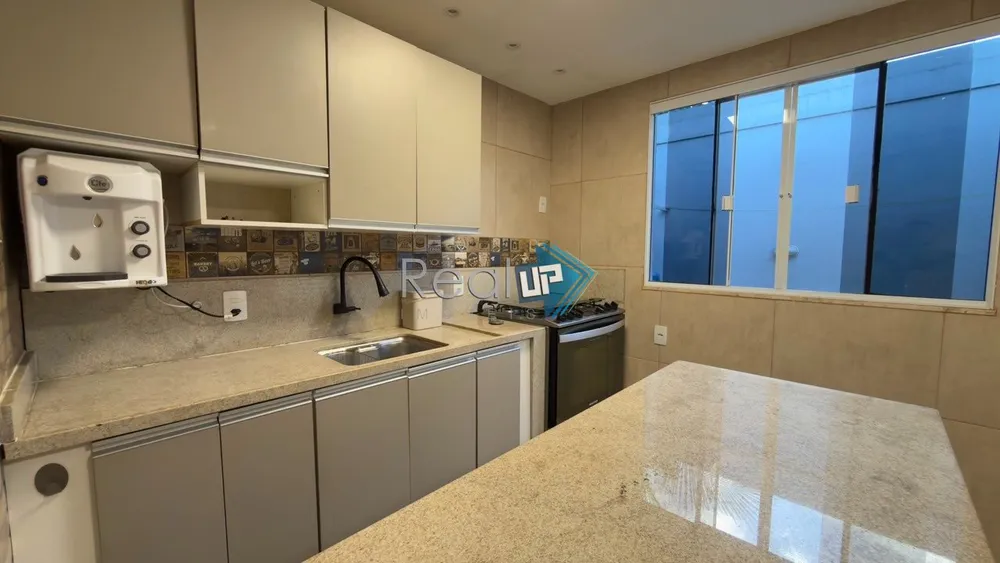 Casa, 3 quartos, 240 m² - Foto 47