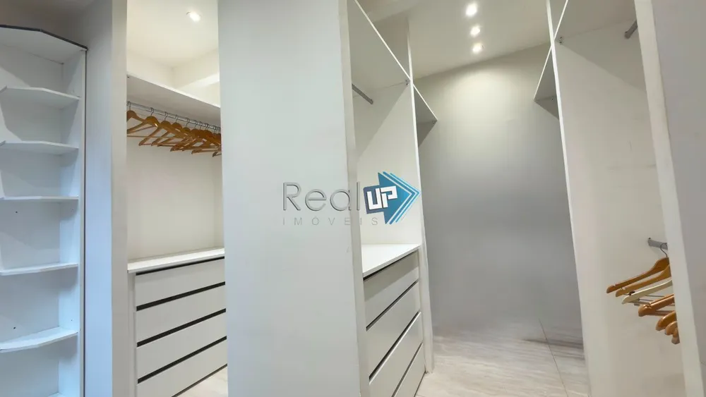 Casa, 3 quartos, 240 m² - Foto 29