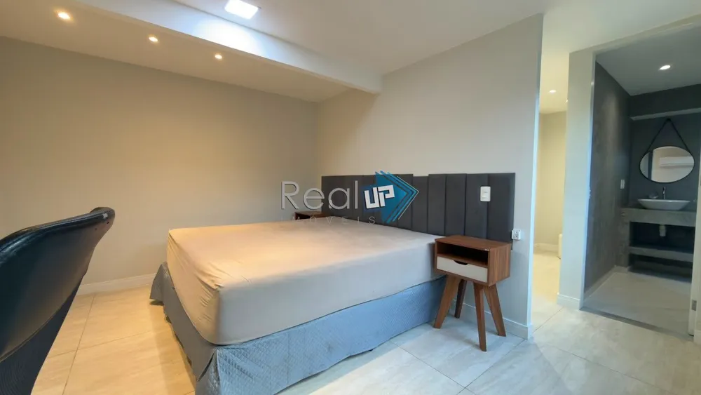 Casa, 3 quartos, 240 m² - Foto 27