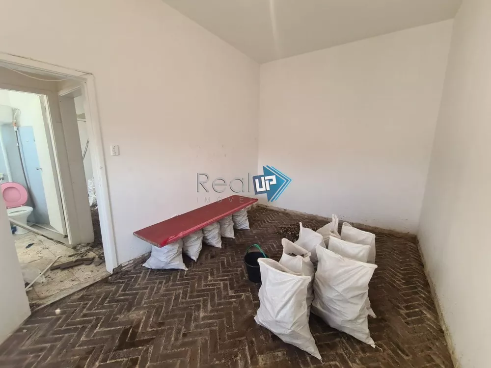 Apartamento à venda com 1 quarto, 37m² - Foto 5