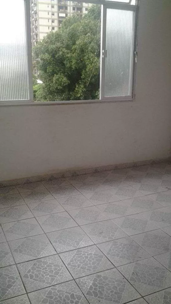 Apartamento à venda com 2 quartos, 50m² - Foto 3