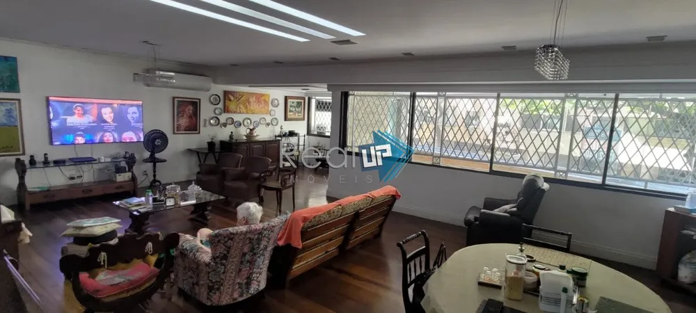 Apartamento, 4 quartos, 230 m² - Foto 1