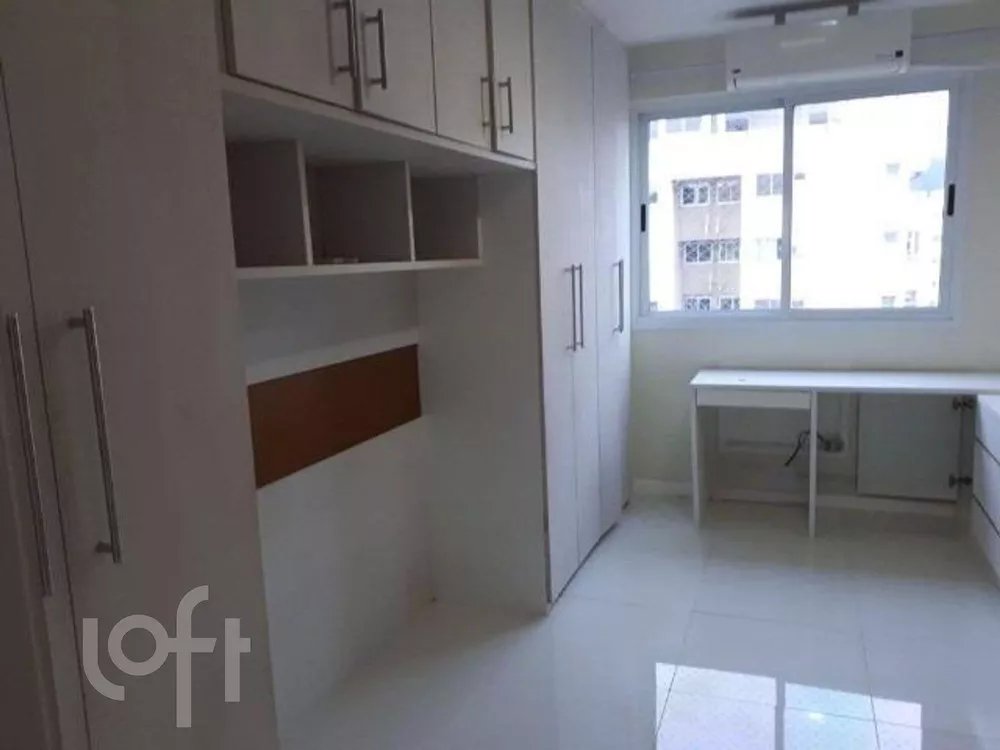 Apartamento à venda com 2 quartos, 68m² - Foto 3