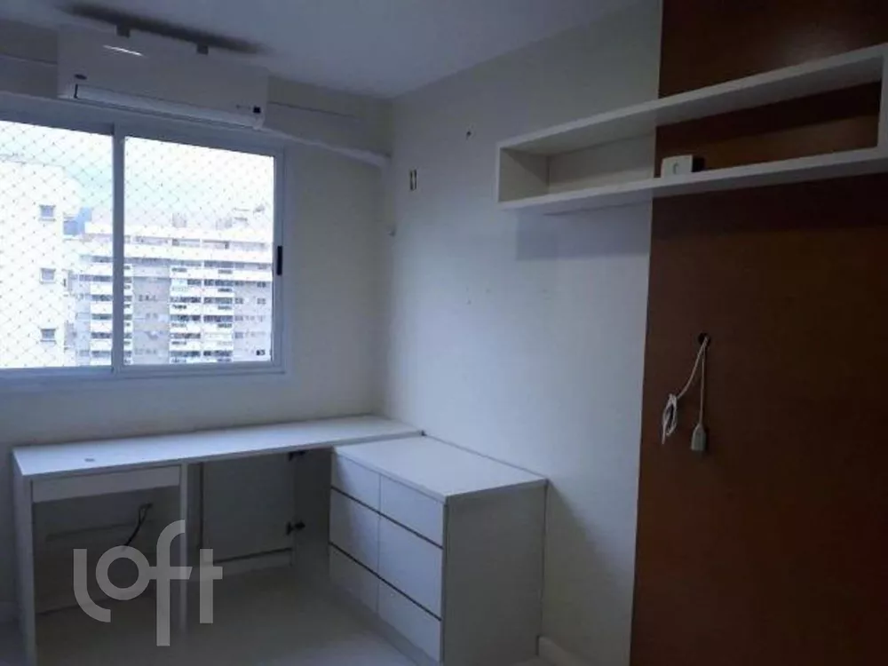 Apartamento à venda com 2 quartos, 68m² - Foto 4