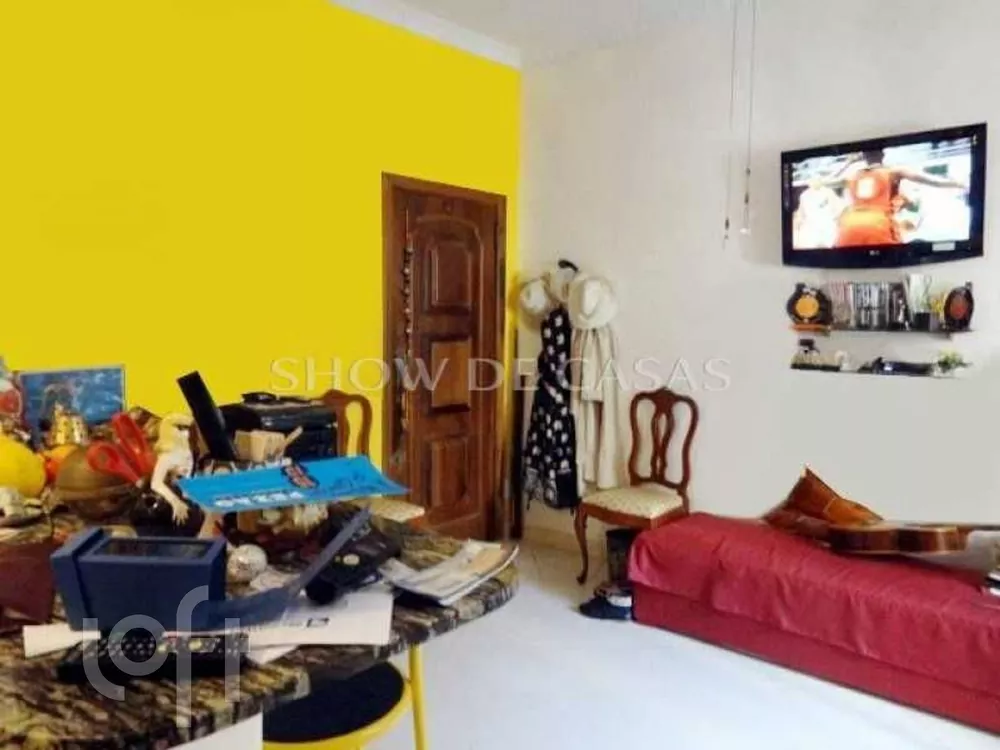 Apartamento à venda com 2 quartos, 80m² - Foto 1