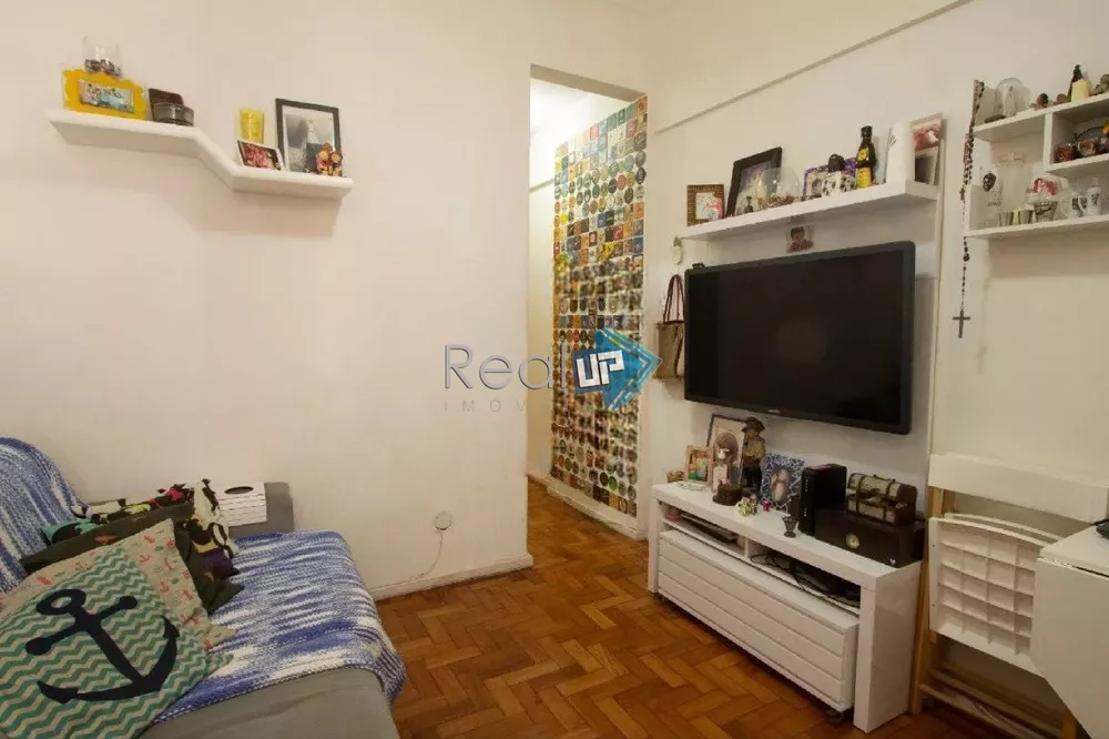 Apartamento à venda com 1 quarto, 38m² - Foto 3