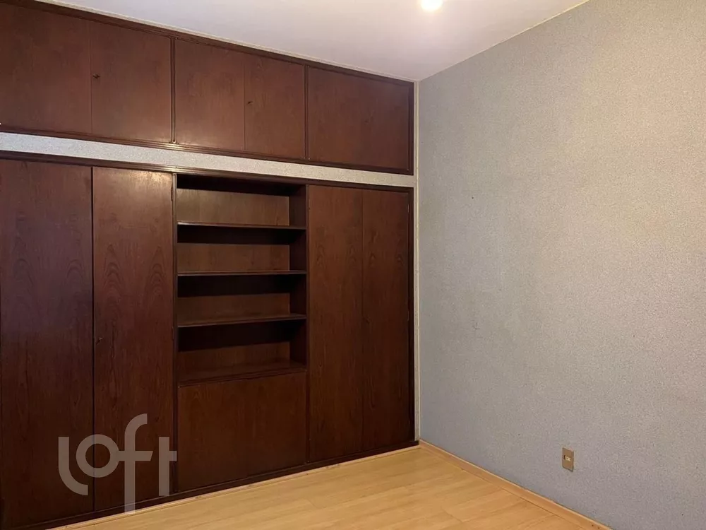 Apartamento à venda com 4 quartos, 237m² - Foto 9