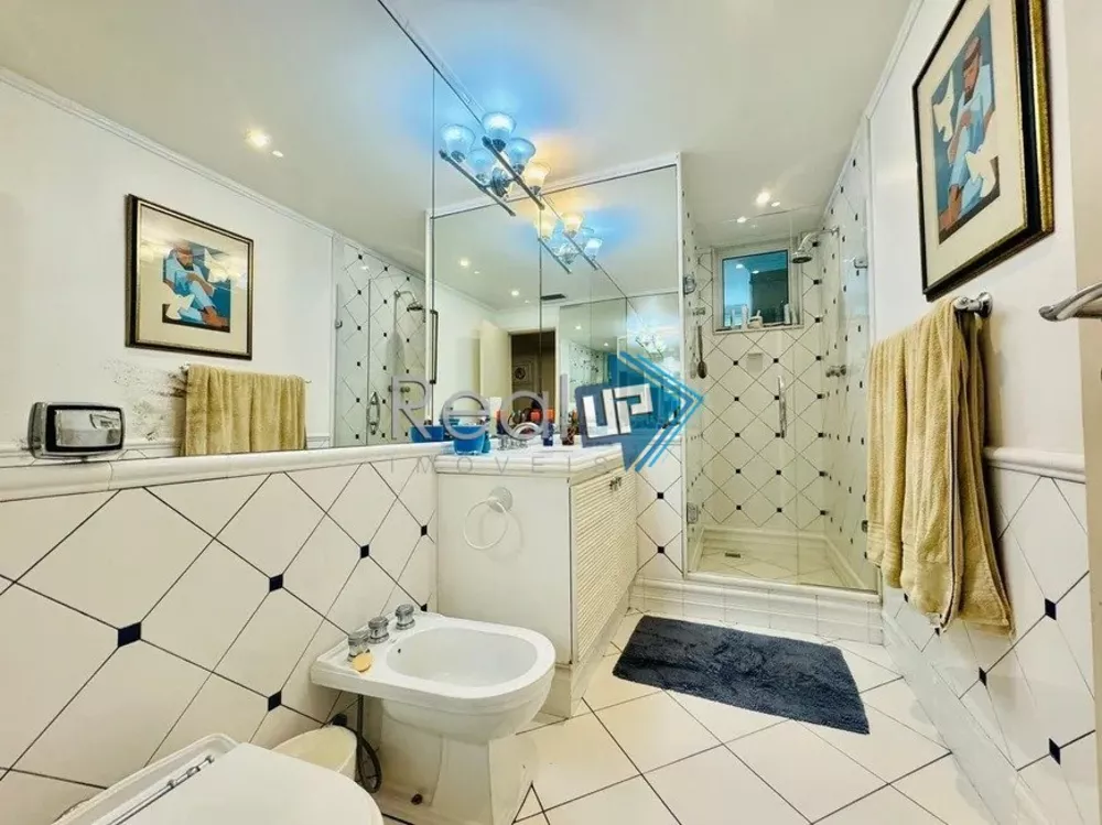 Apartamento, 3 quartos, 216 m² - Foto 22