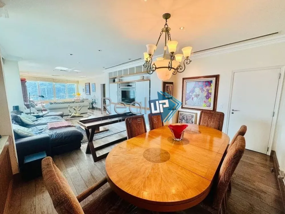 Apartamento, 3 quartos, 216 m² - Foto 9