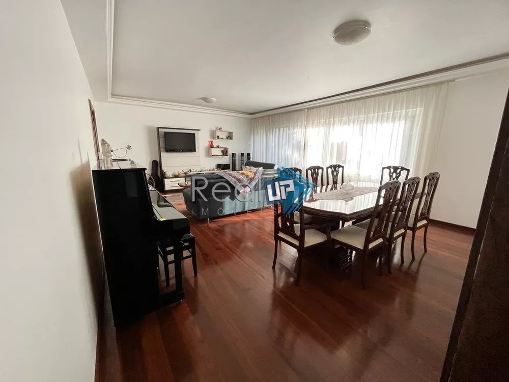 Apartamento à venda com 4 quartos, 181m² - Foto 1