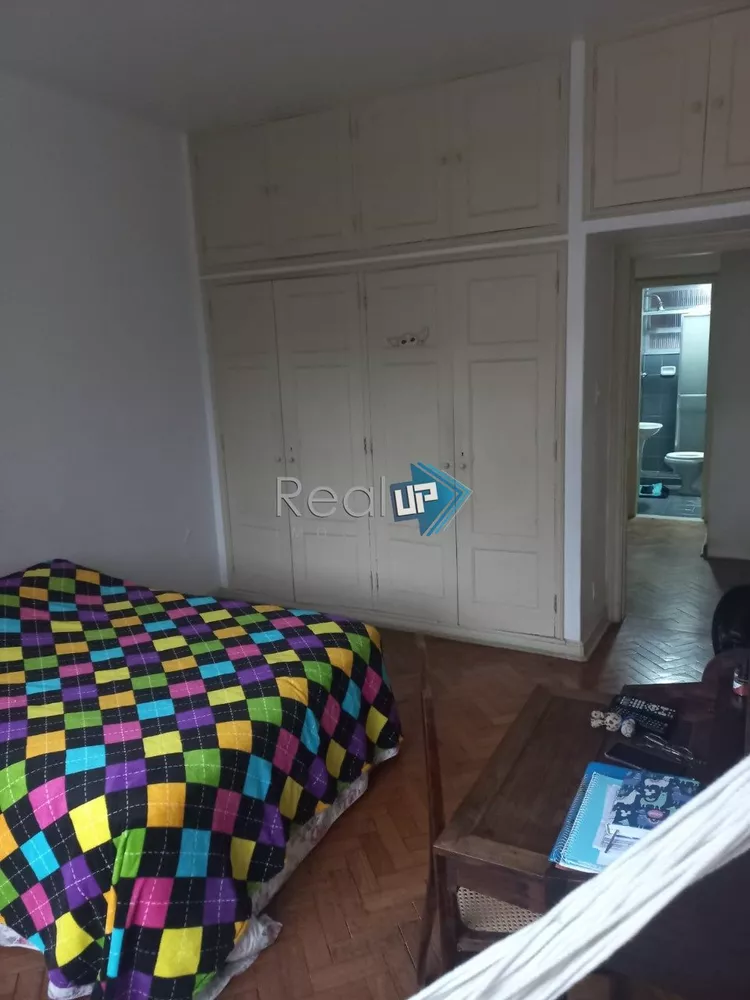 Apartamento à venda com 3 quartos, 133m² - Foto 6