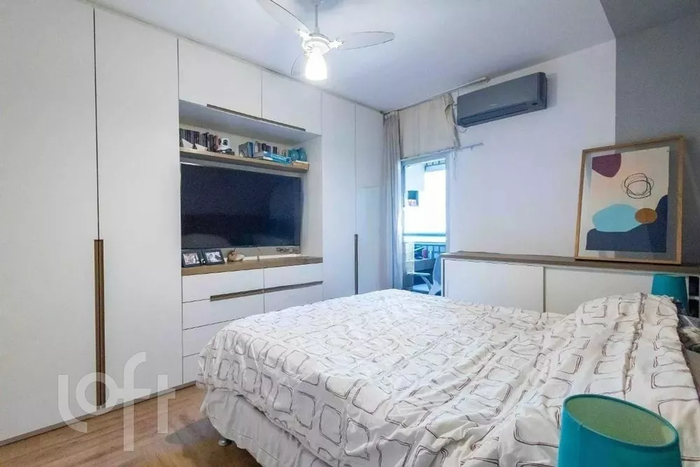 Apartamento à venda com 2 quartos, 78m² - Foto 3