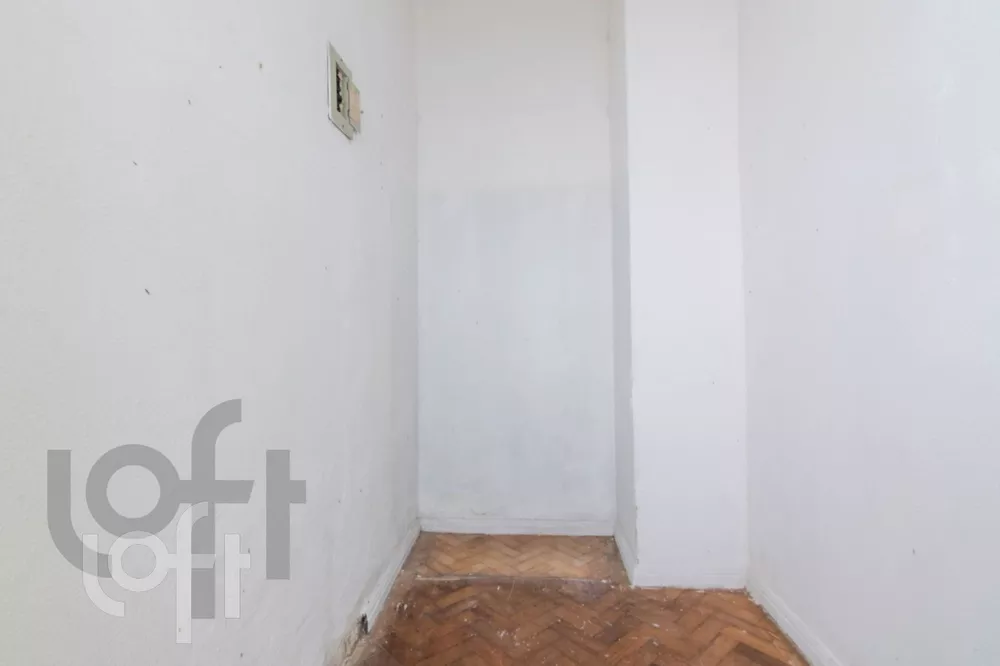 Apartamento à venda com 3 quartos, 130m² - Foto 3