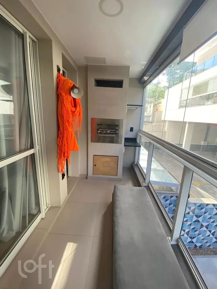 Apartamento à venda com 2 quartos, 69m² - Foto 7