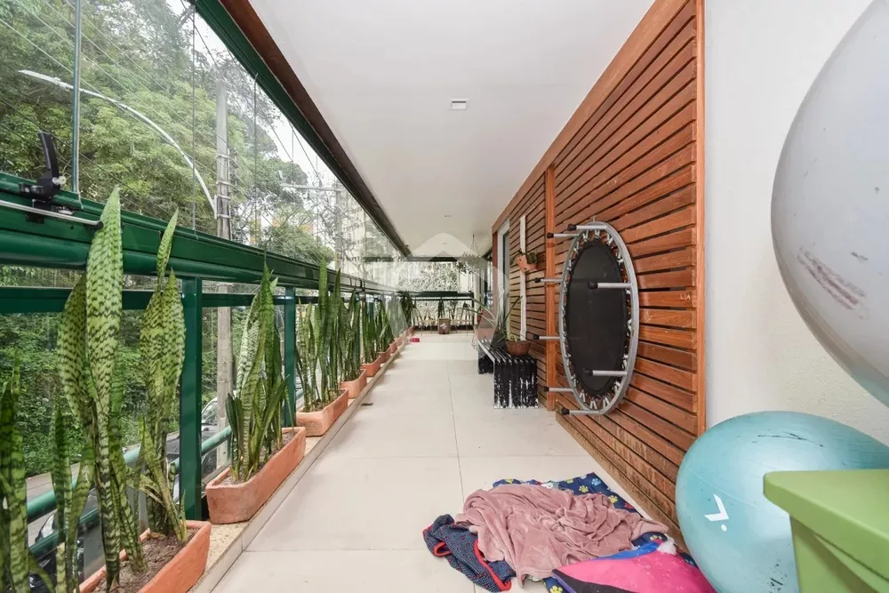 Apartamento, 3 quartos, 156 m² - Foto 4