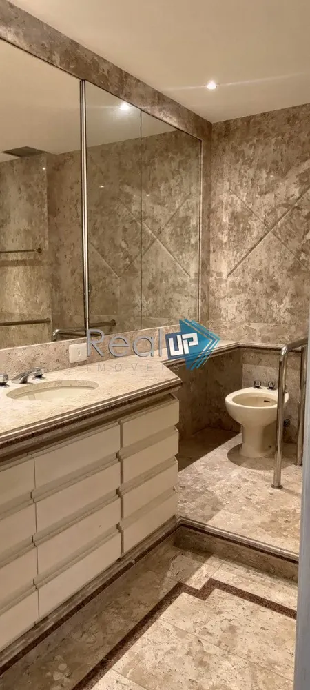 Apartamento, 3 quartos, 256 m² - Foto 35